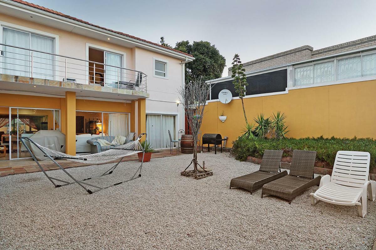 Natalie Guesthouse Bloubergstrand Zewnętrze zdjęcie