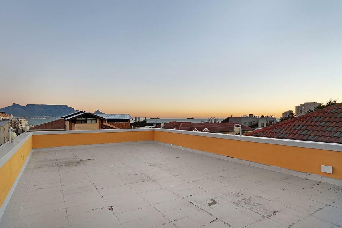 Natalie Guesthouse Bloubergstrand Zewnętrze zdjęcie